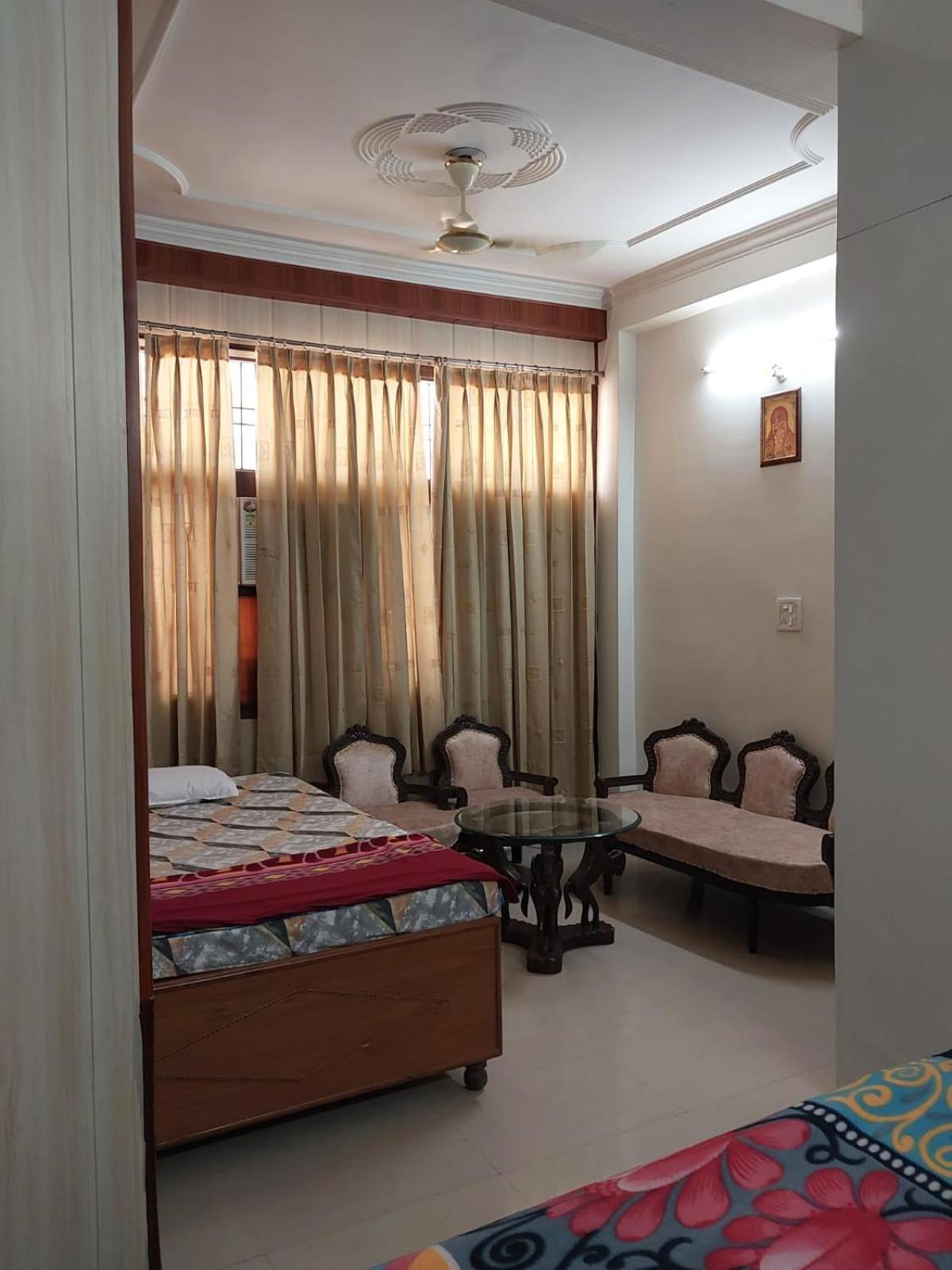 Shri Achyutam - Offering Value In Homestay